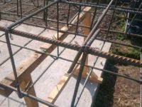 Készül az alapba való betonacél-szerkezet - Keller Családi Ház 2018-08-31 Balatonmáriafürdő